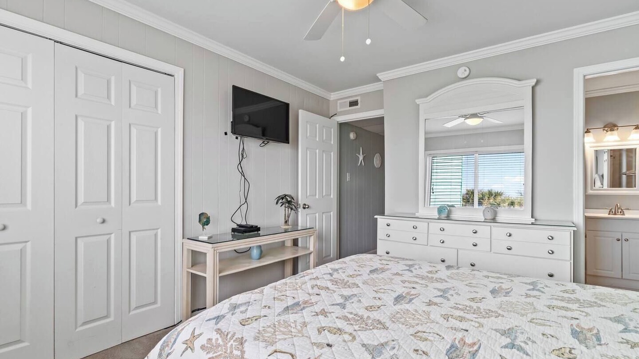 Photo of Bedroom in North Myrtle Beach