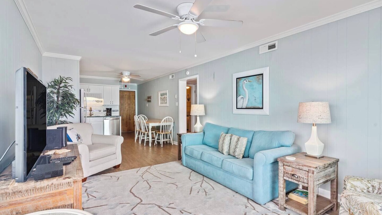 Photo of Livingroom in North Myrtle Beach