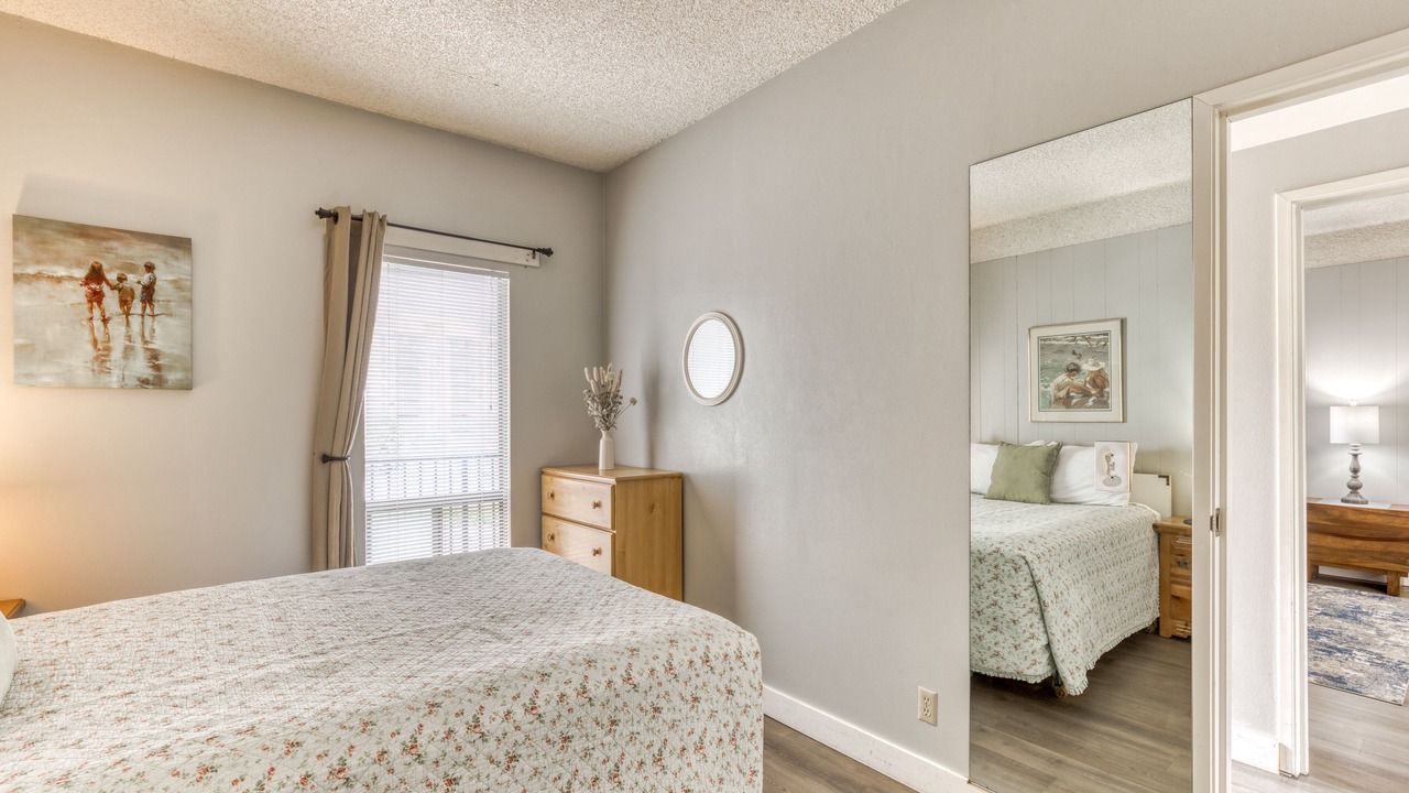 Photo of Bedroom in Seaside