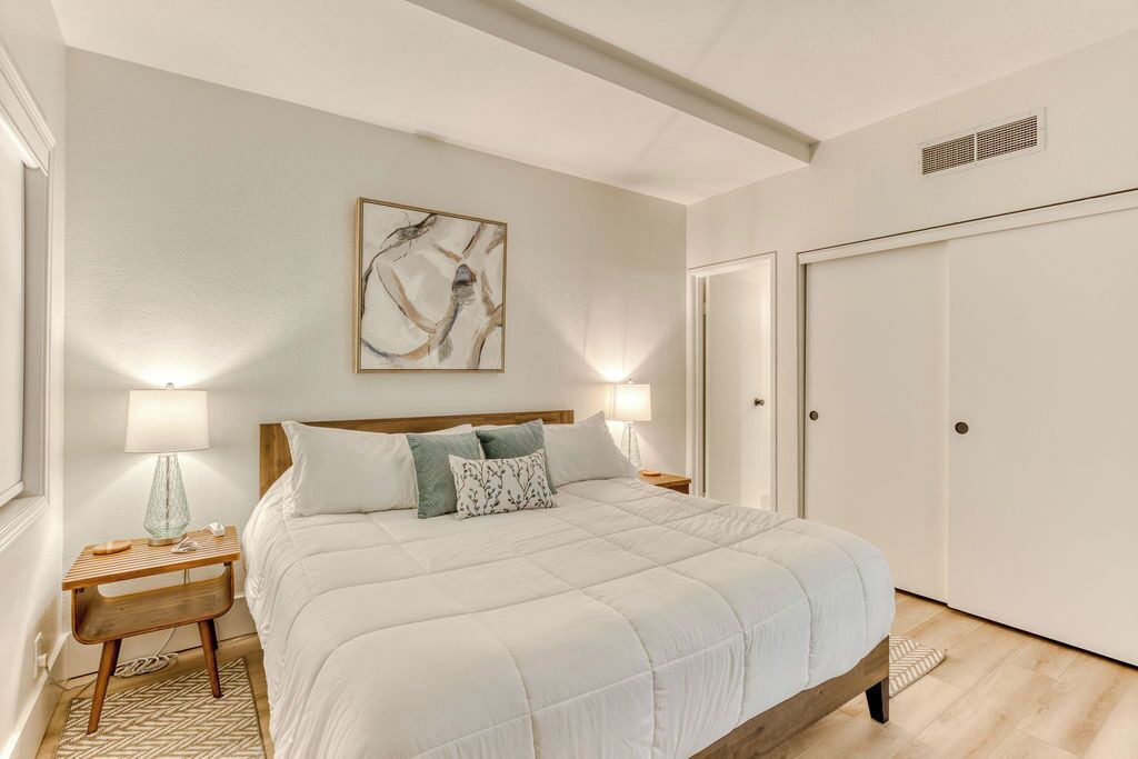 Photo of Bedroom in Seaside