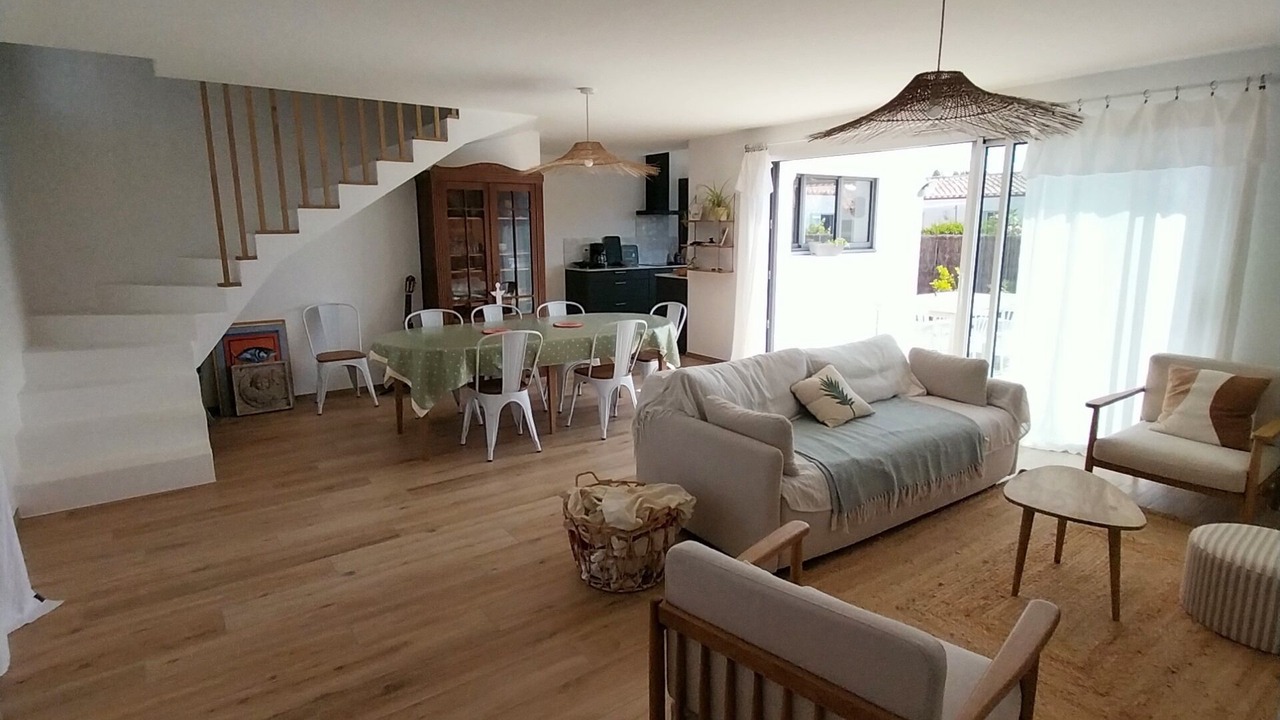 Photo of Livingroom in L'Epine