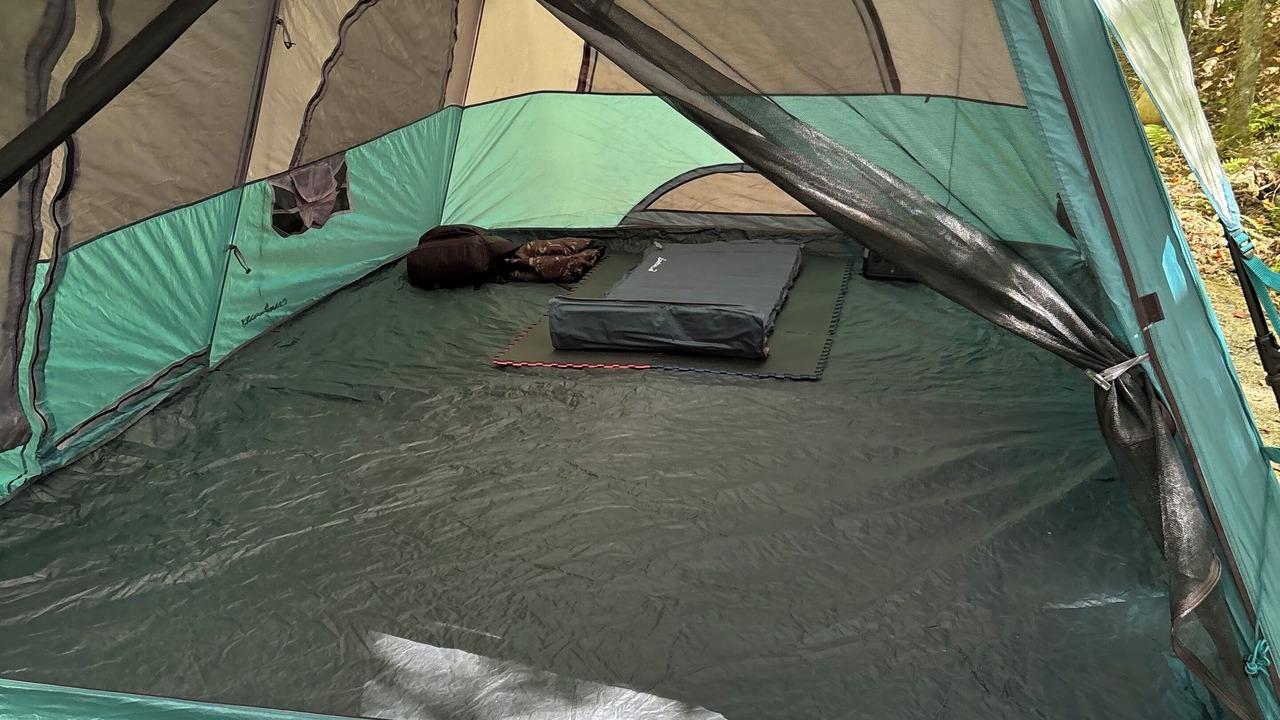 Photo of Outdoor in Butternut