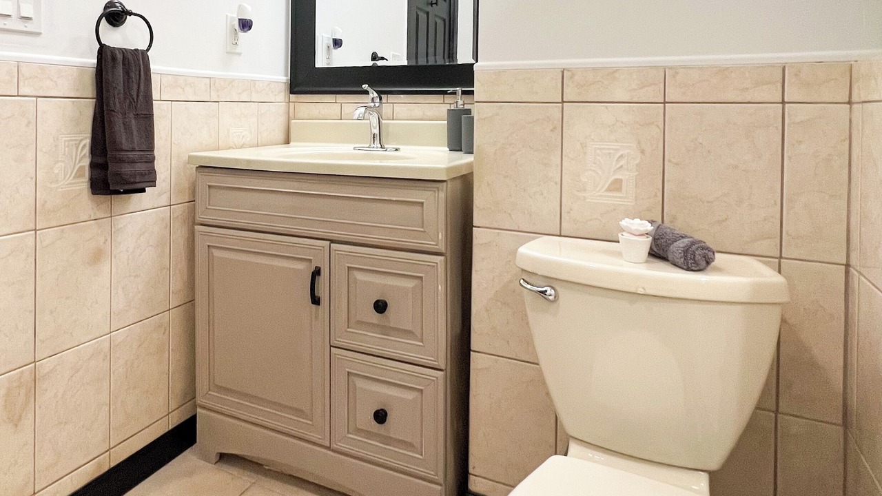 Photo of Bathroom in Englewood