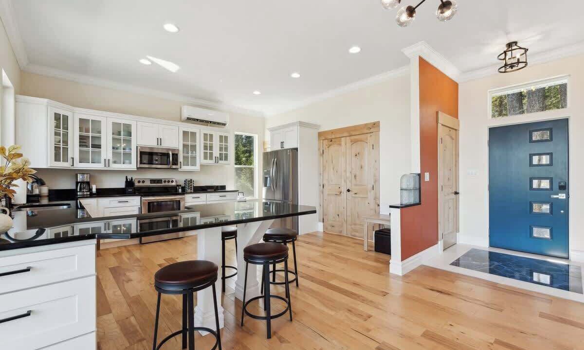 Photo of Kitchen in Lakeside