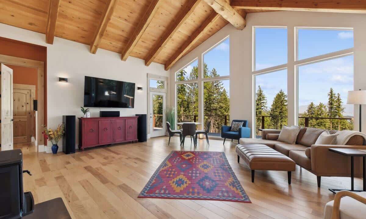 Photo of Livingroom in Lakeside