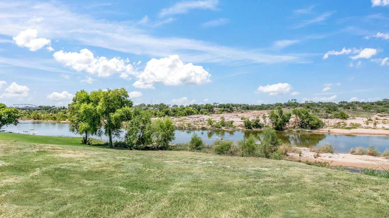 Photo of Outdoor in Llano