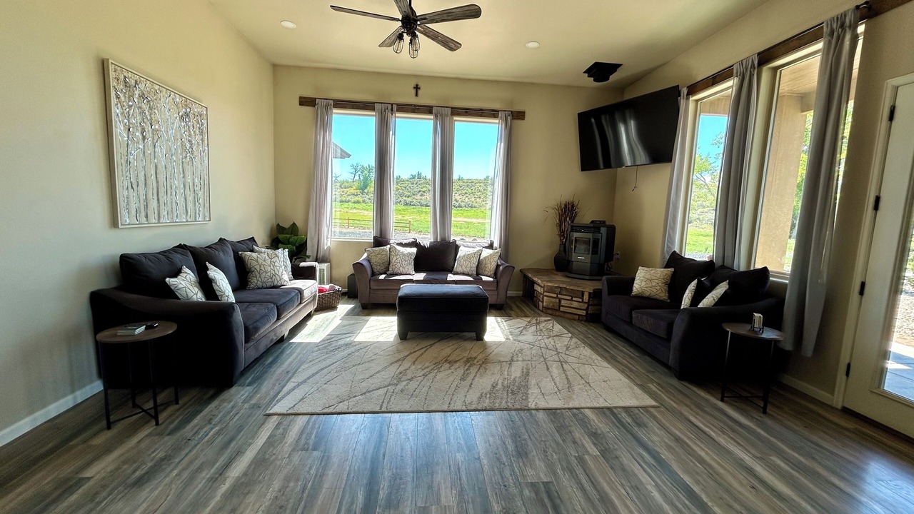 Photo of Livingroom in Whitewater