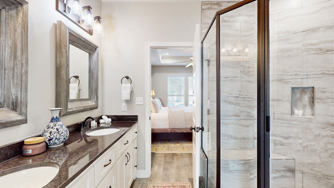 Photo of Bathroom in Flour Bluff