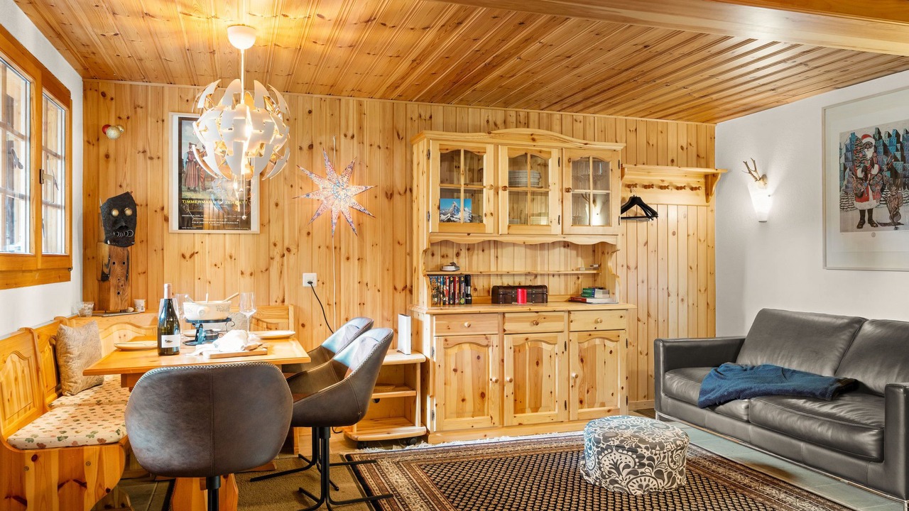 Photo of Livingroom in Taesch