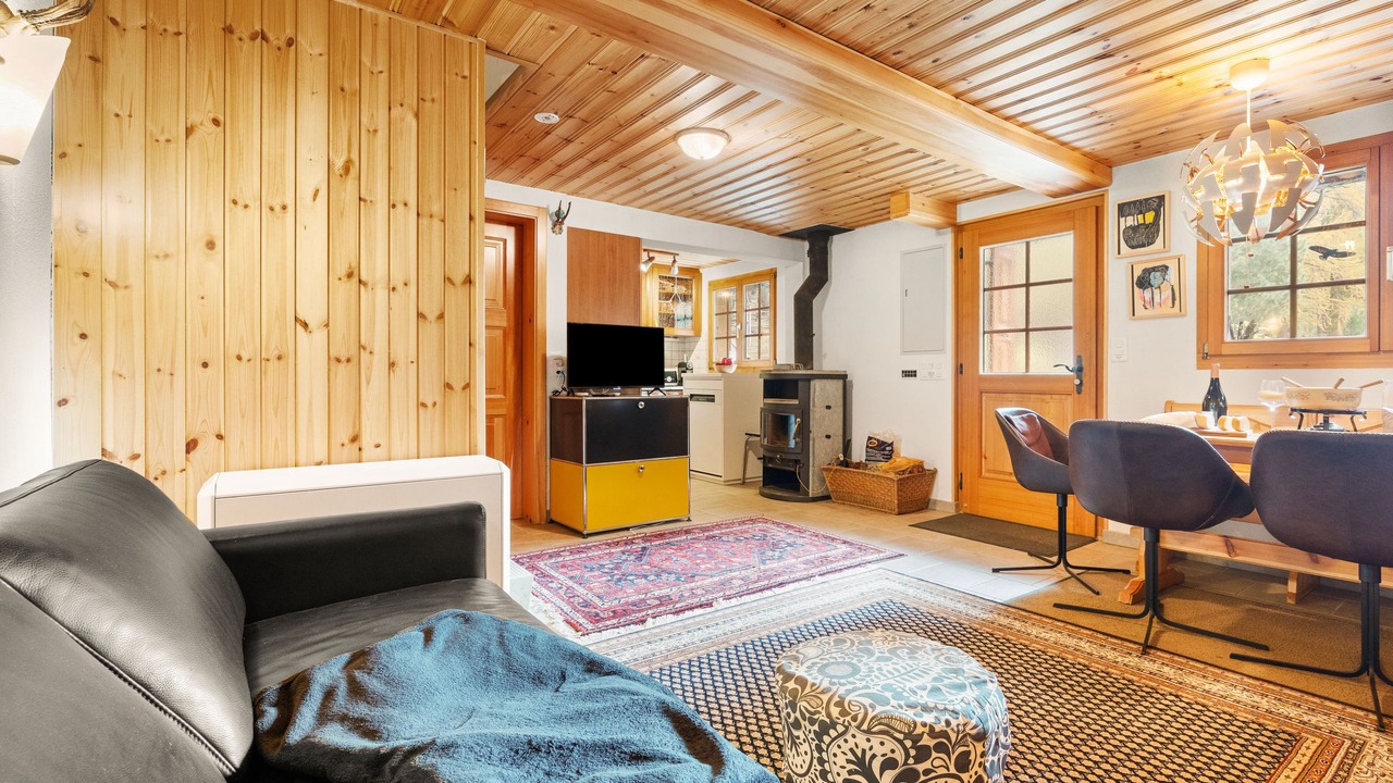 Photo of Livingroom in Taesch