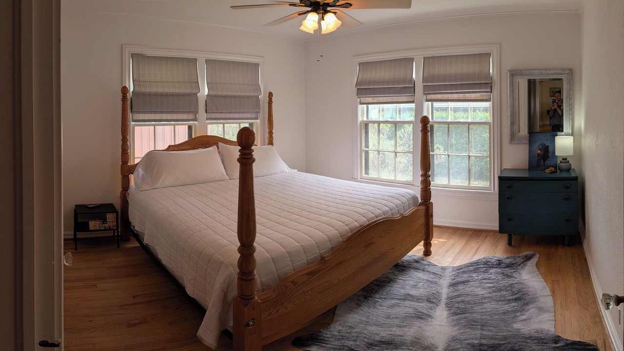 Photo of Bedroom in Cameron