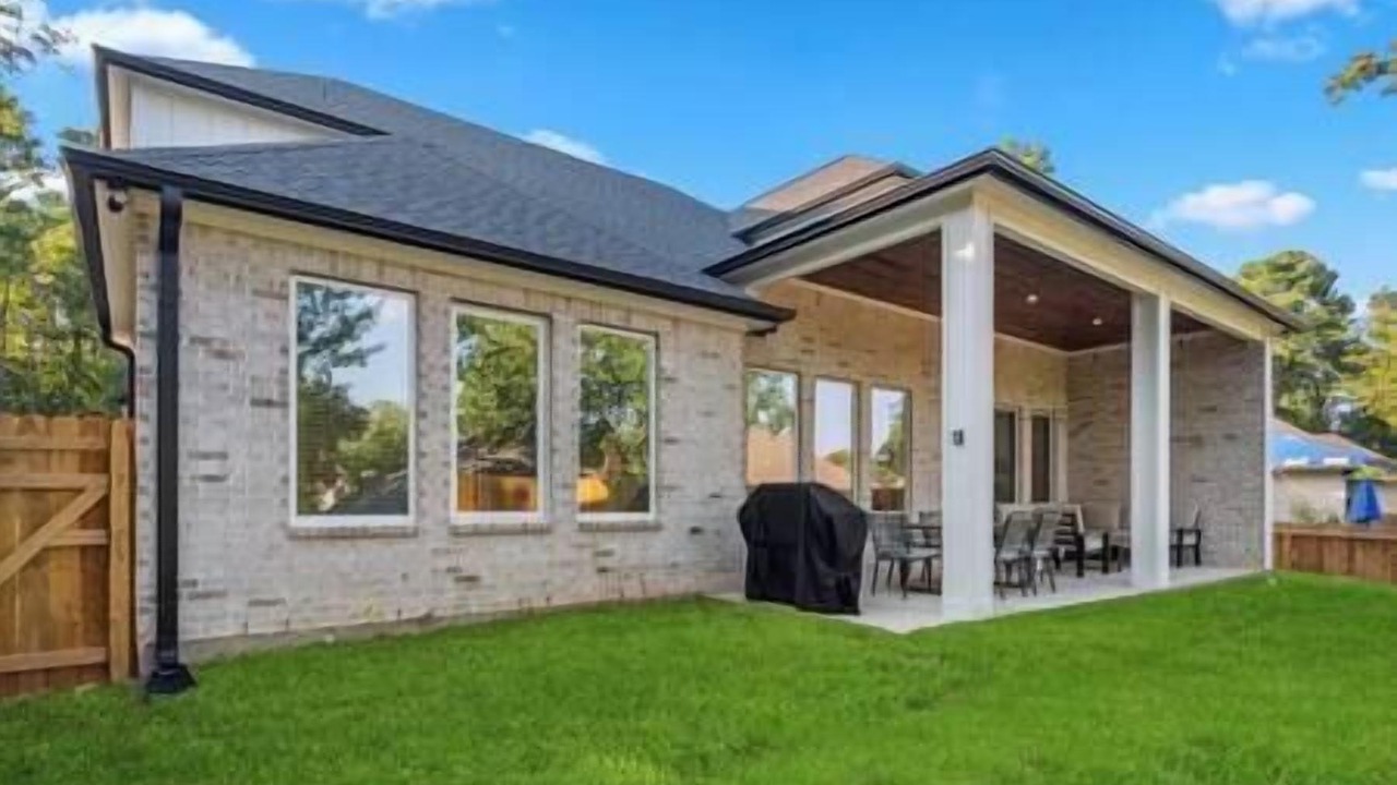 Photo of Others in Walden on Lake Conroe