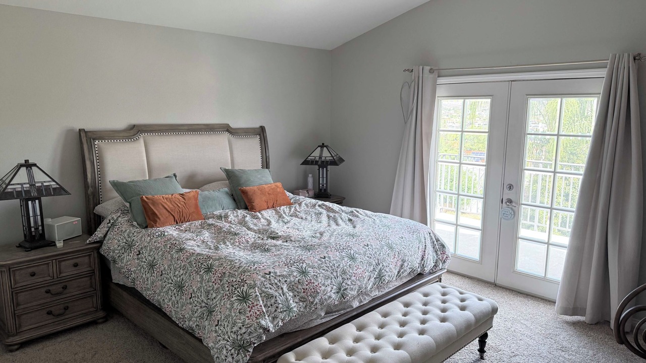 Photo of Bedroom in Canyon Lake