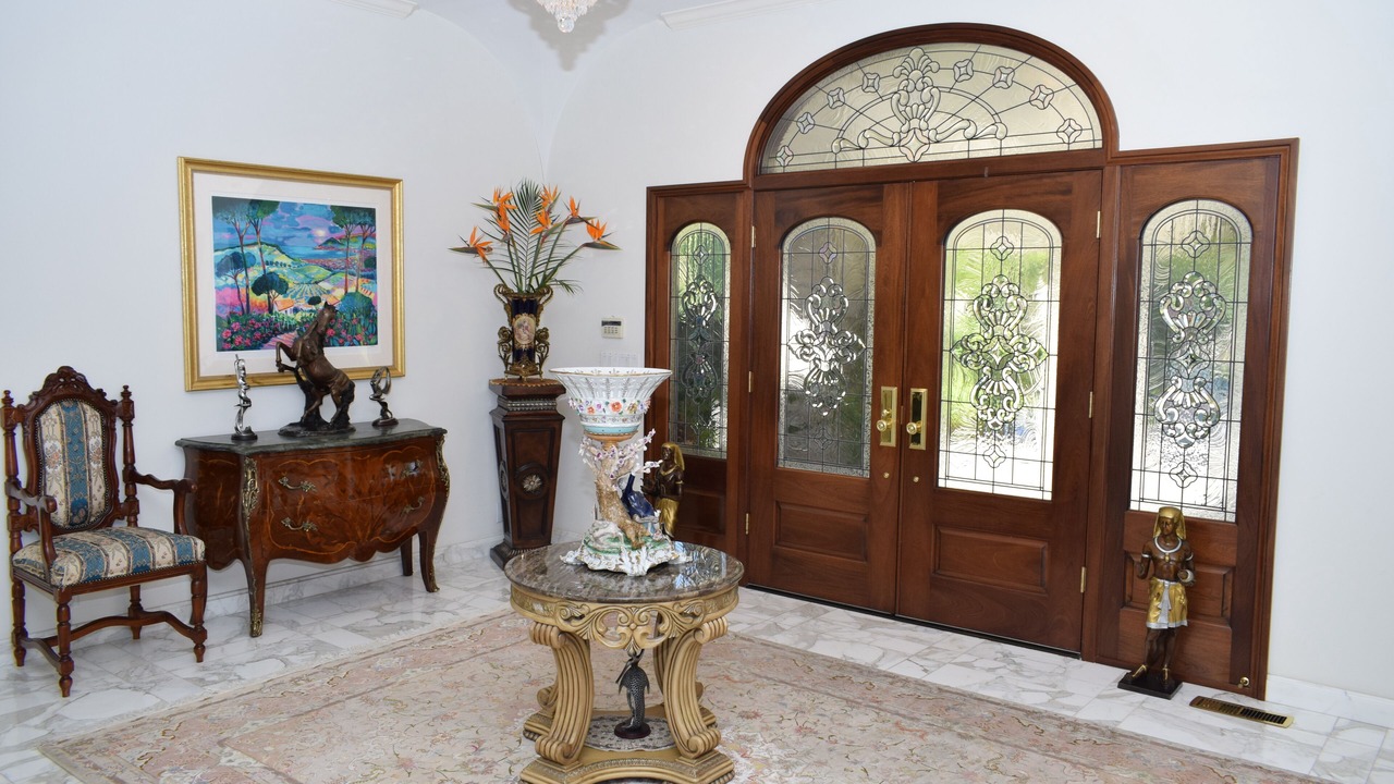 Photo of Others in Saratoga