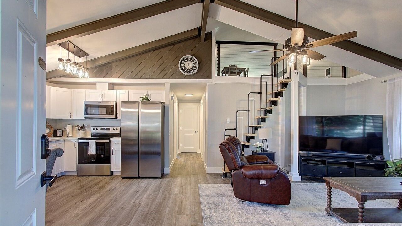 Photo of Others in Long Beach