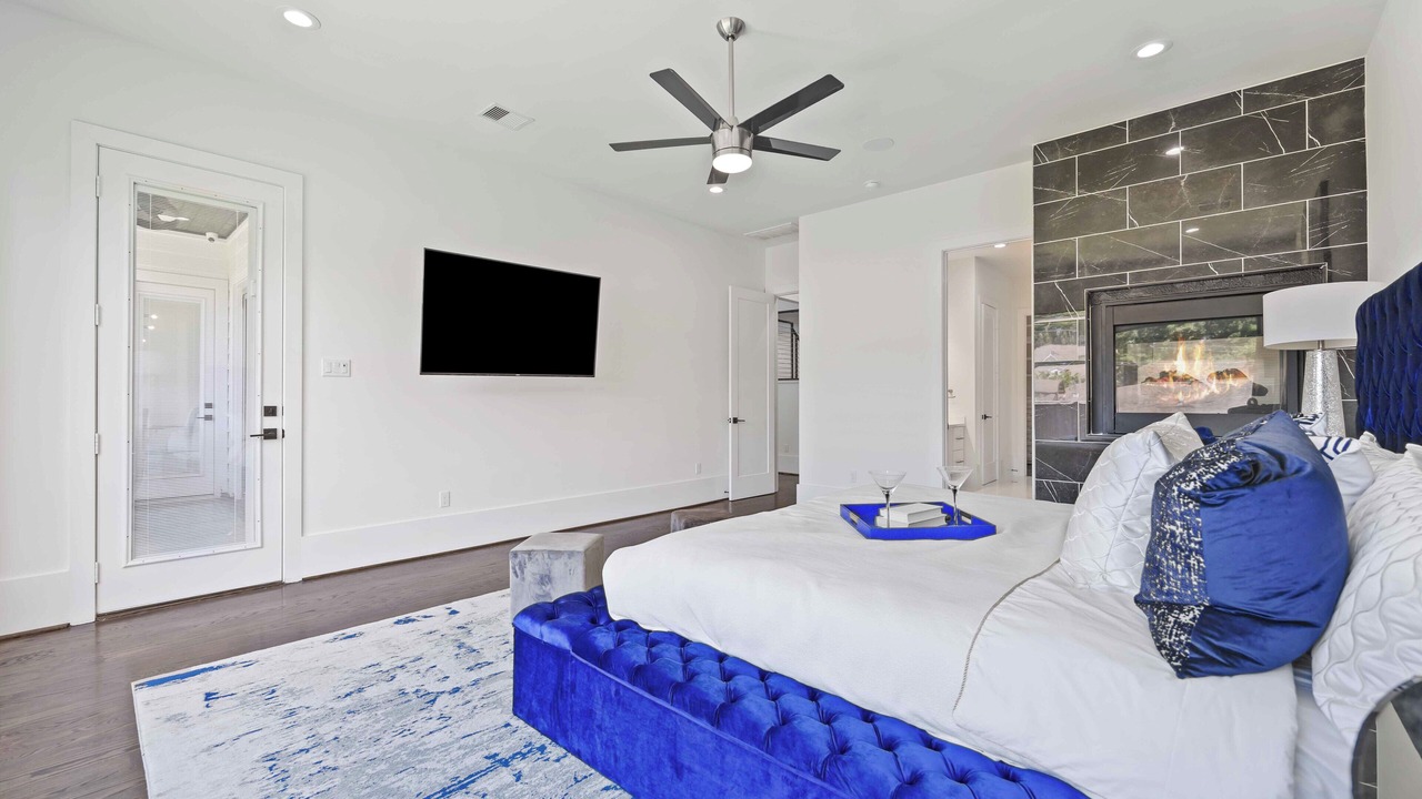 Photo of Bedroom in Garden Oaks