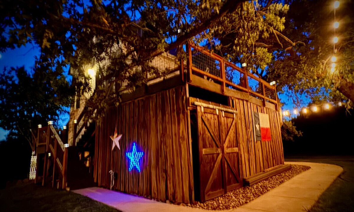 Photo of Outdoor in Fredericksburg