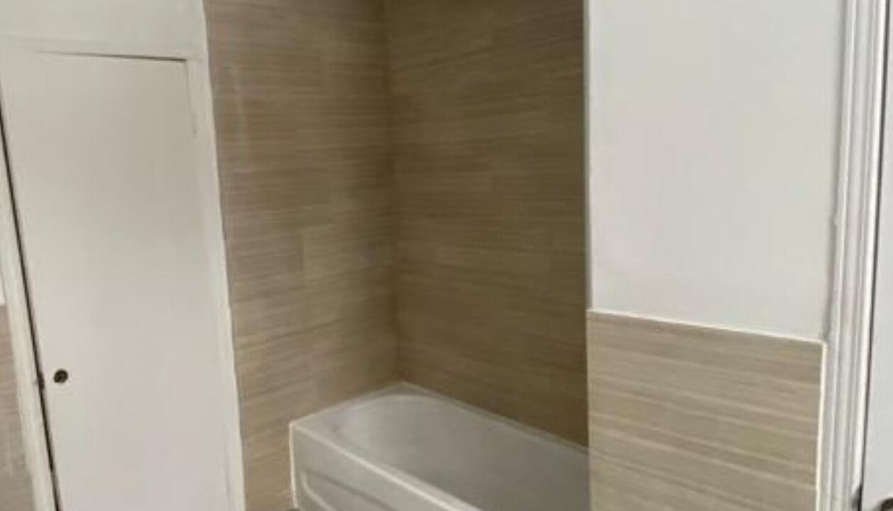 Photo of Bathroom in Gatineau