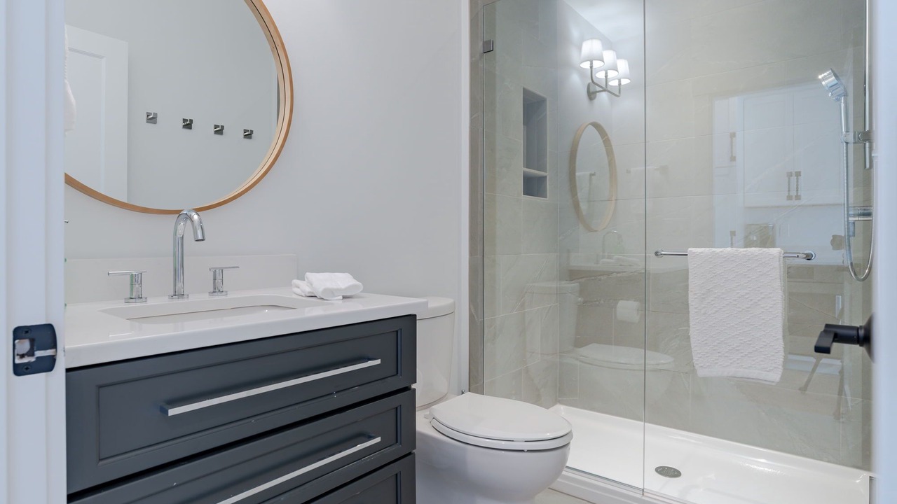 Photo of Bathroom in Ocean Park