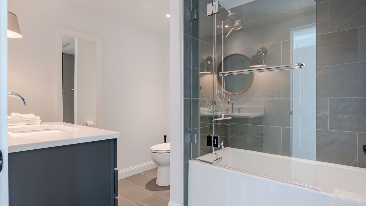 Photo of Bathroom in Ocean Park