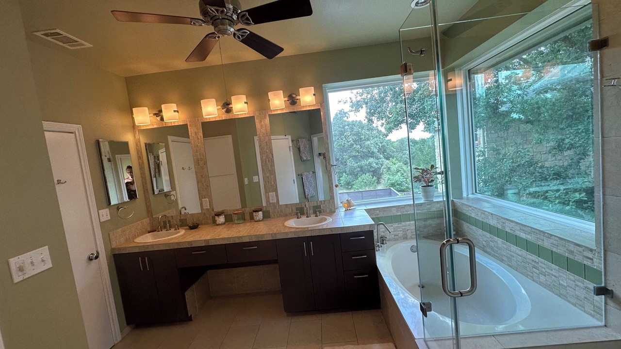 Photo of Bathroom in Travis Country
