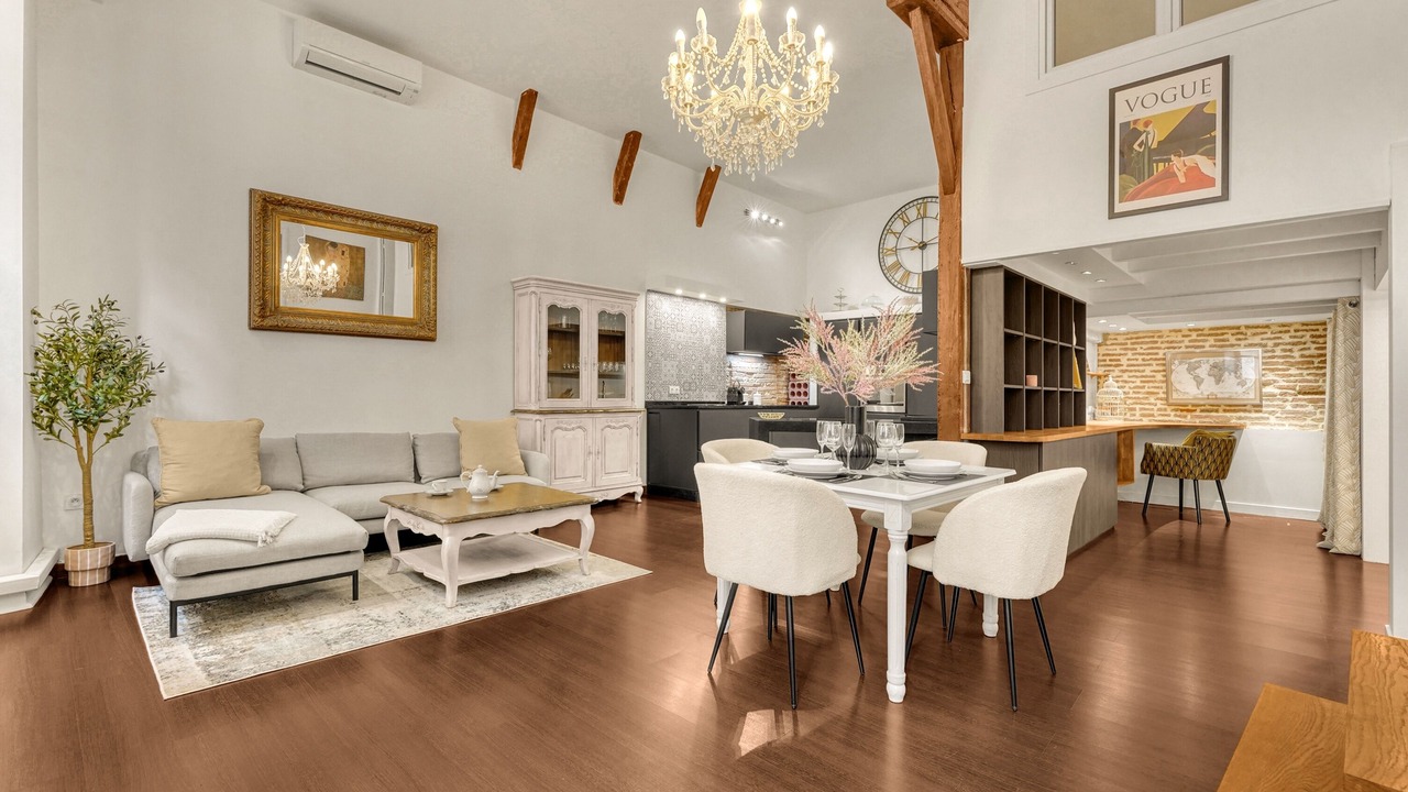 Photo of Livingroom in Capitole