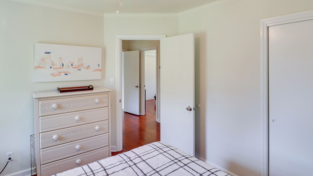 Photo of Bedroom in Valdosta