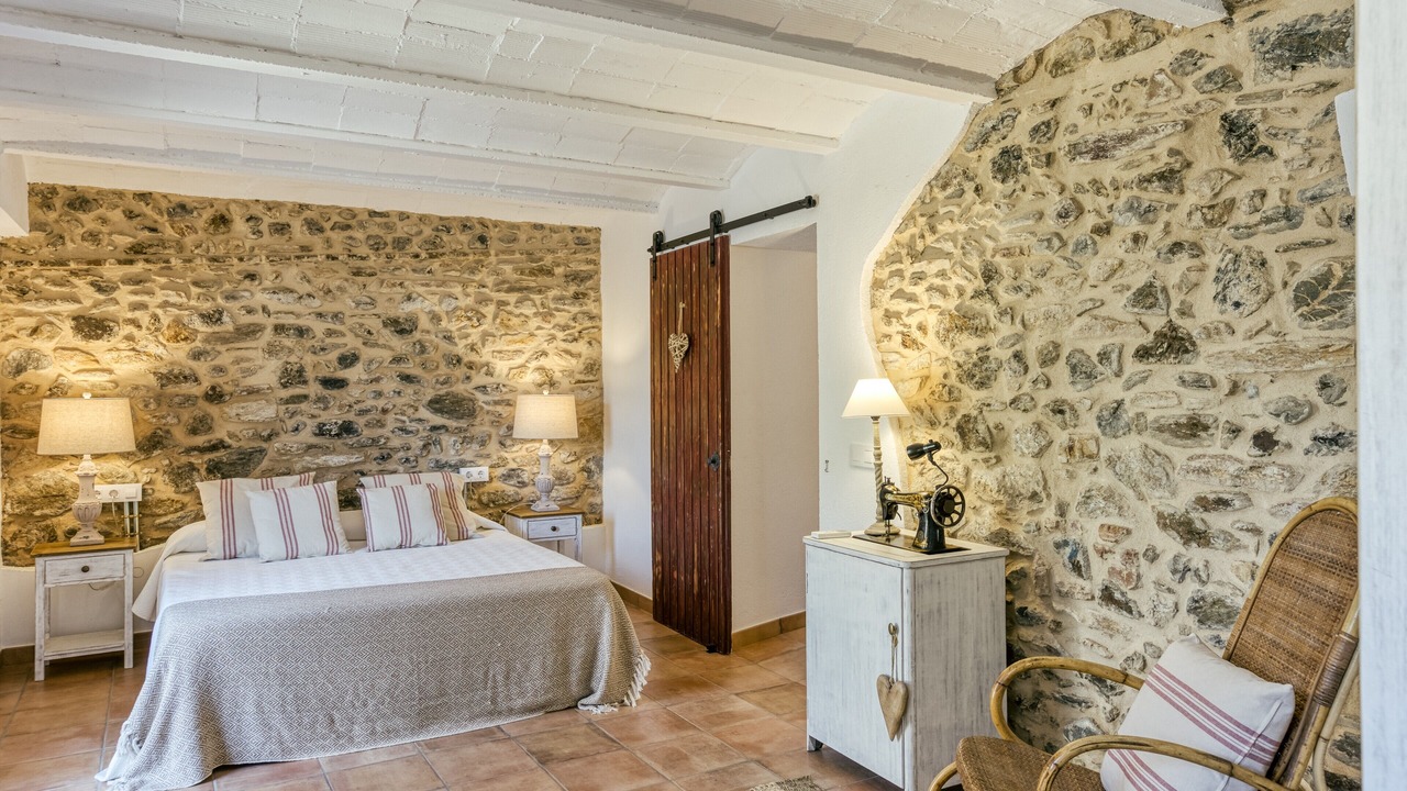 Photo of Bedroom in Llanca