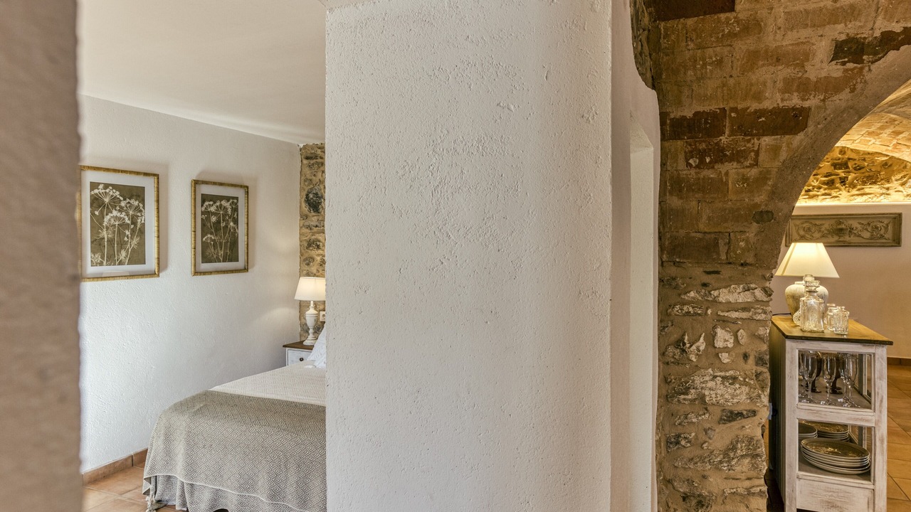 Photo of Bedroom in Llanca