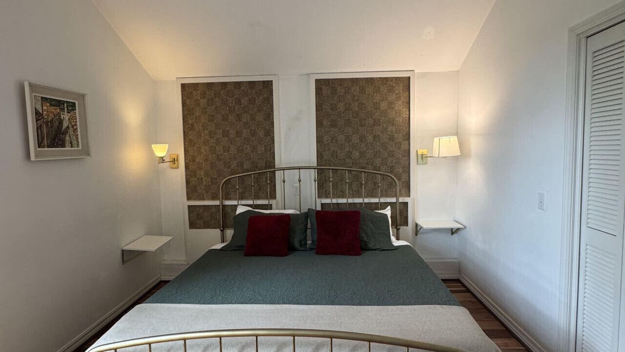 Photo of Bedroom in Eureka Springs