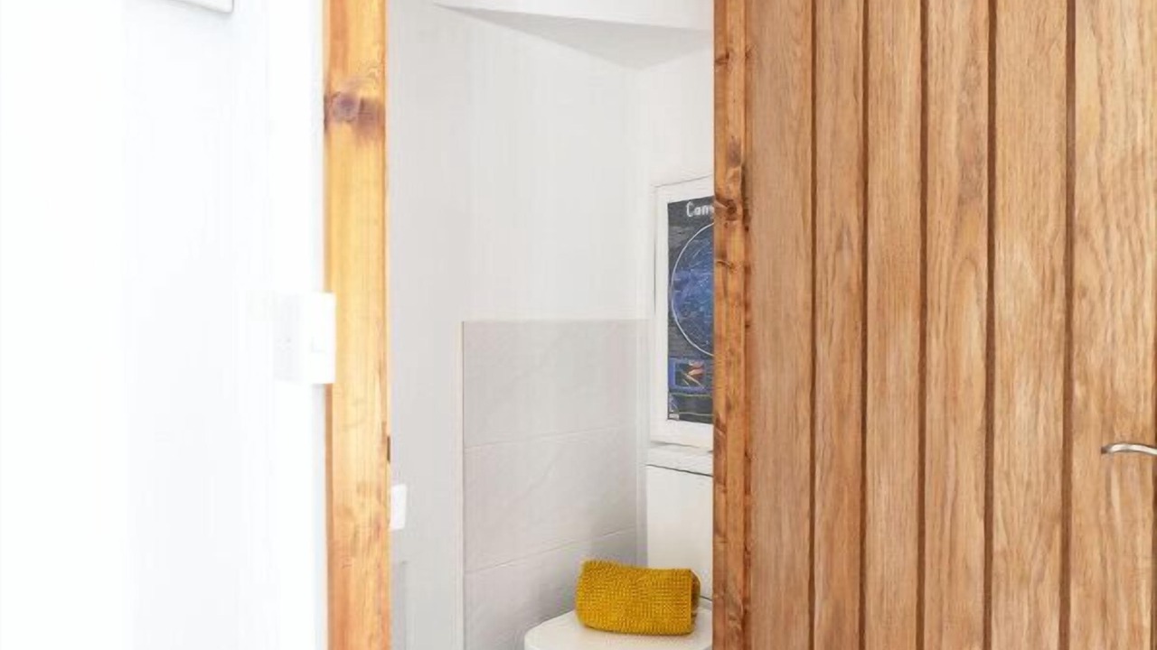 Photo of Bathroom in Pentrefelin