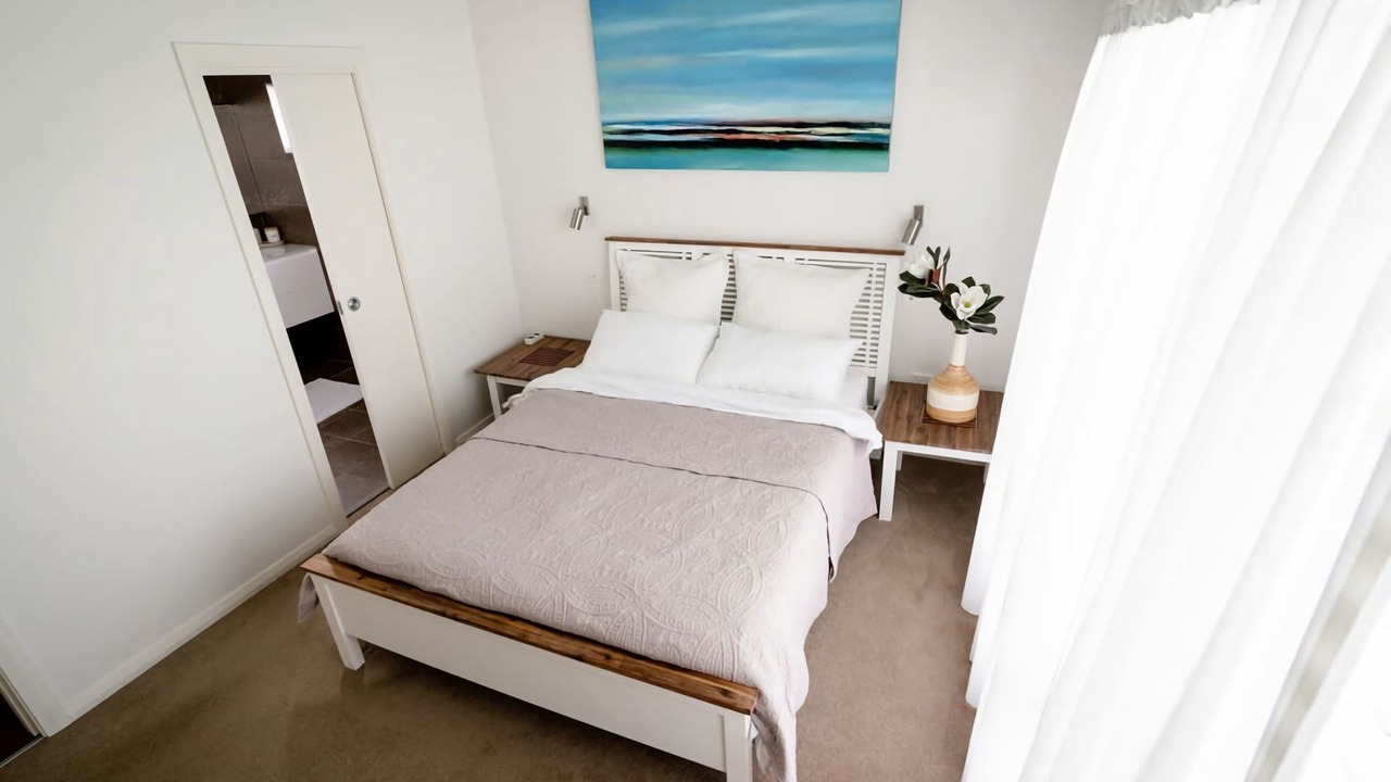 Photo of Bedroom in Kilaben Bay