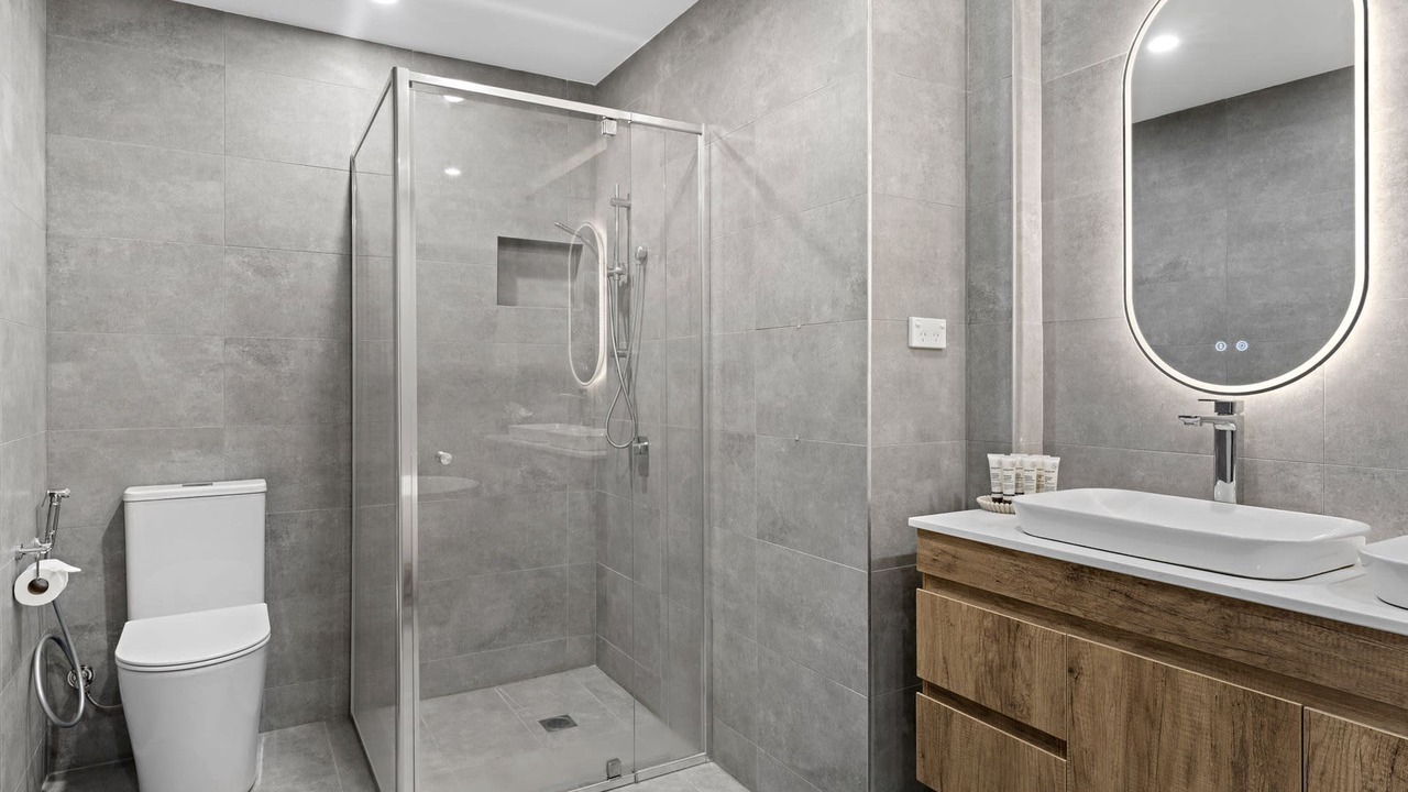 Photo of Bathroom in Buff Point