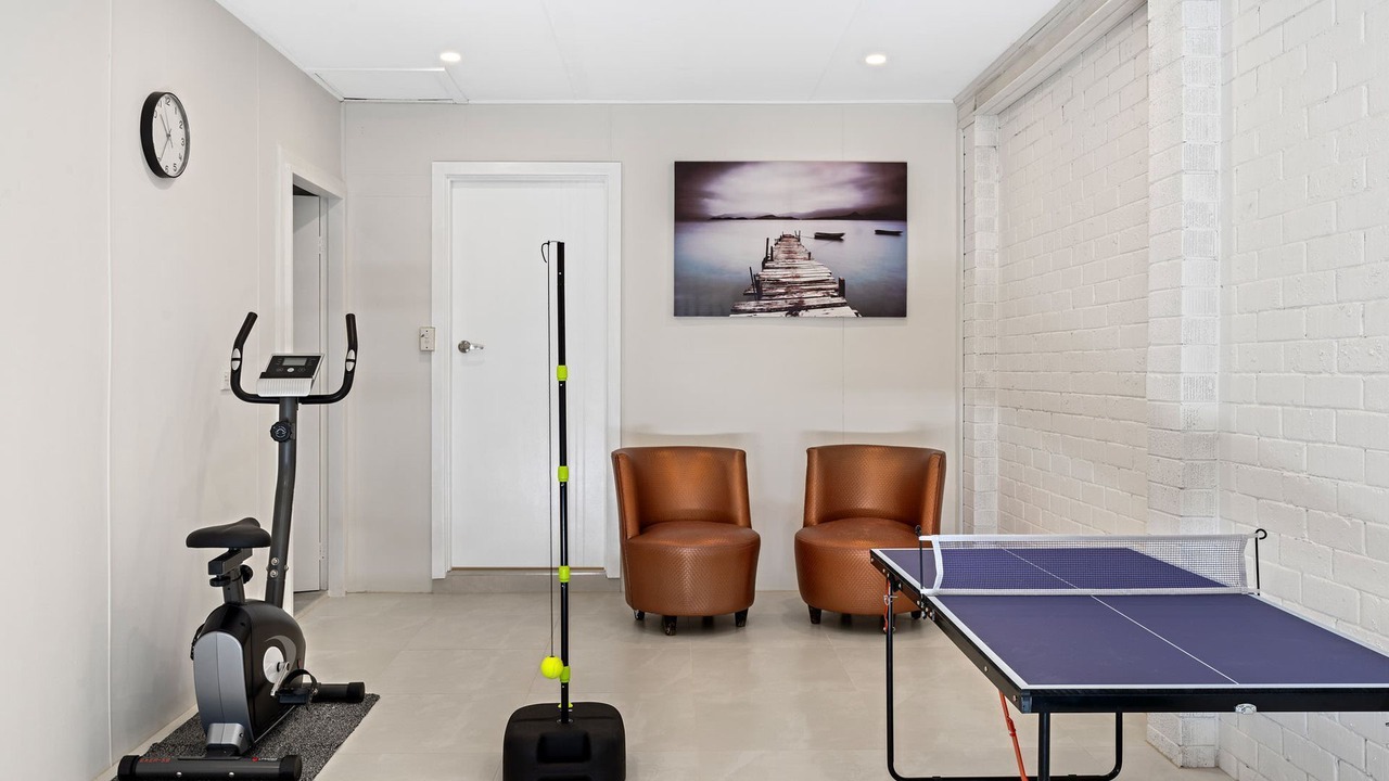 Photo of Others in Buff Point