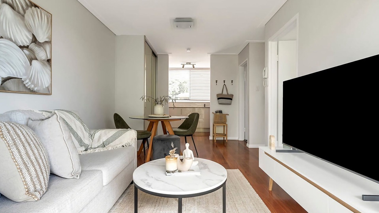 Photo of Livingroom in Dee Why