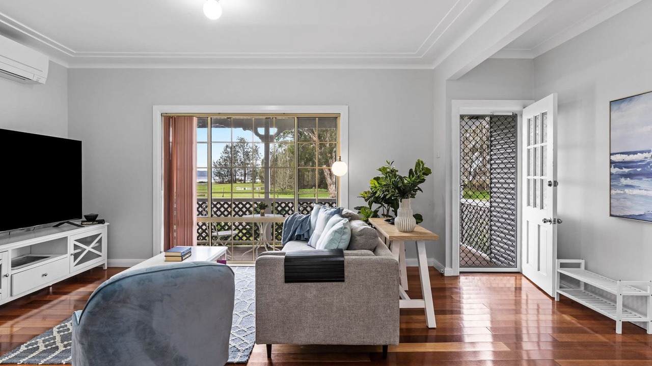 Photo of Livingroom in Lemon Tree Passage