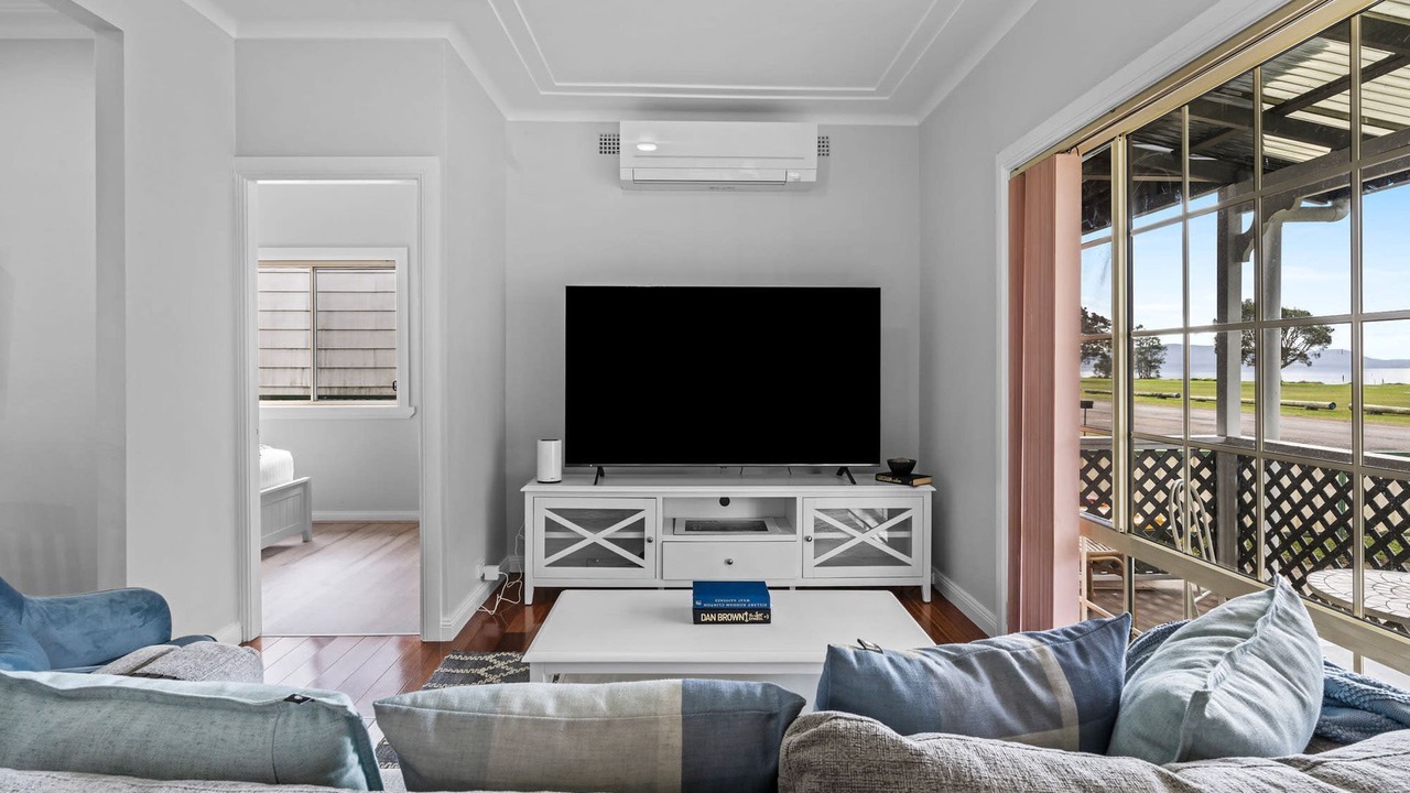 Photo of Livingroom in Lemon Tree Passage