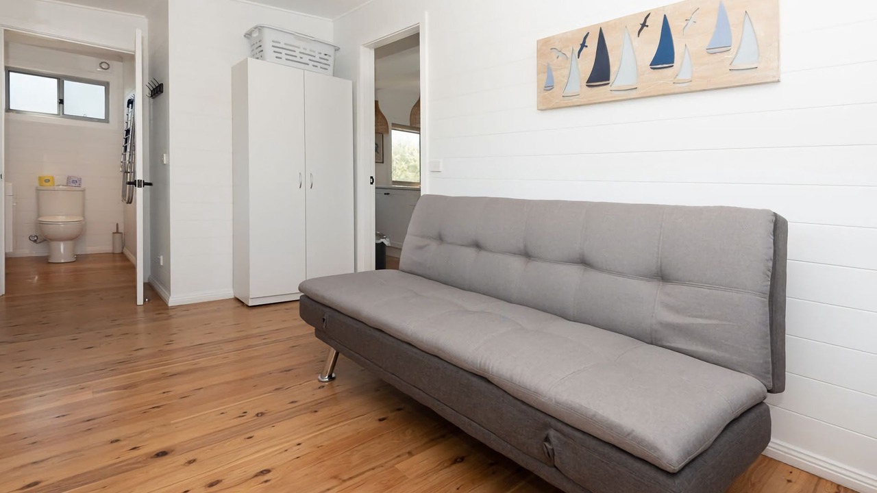 Photo of Livingroom in Broulee