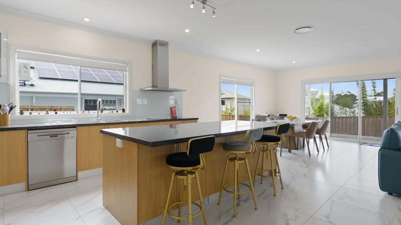 Photo of Others in Catherine Hill Bay