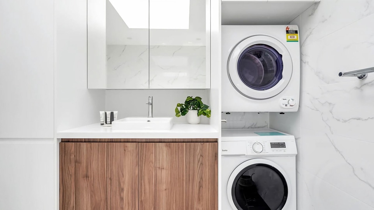 Photo of Others in Balmain