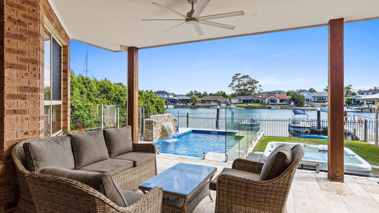 Photo of Outdoor in St Huberts Island