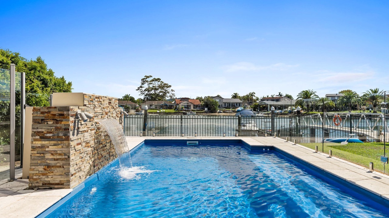 Photo of Outdoor in St Huberts Island