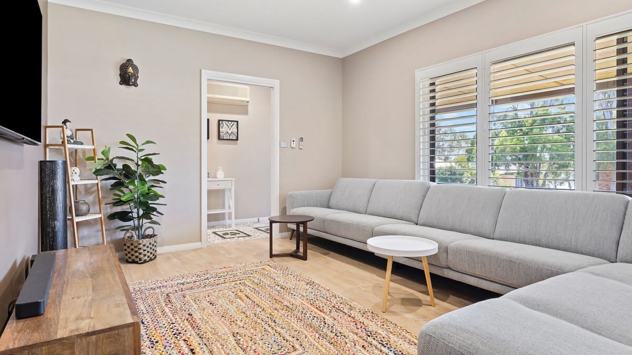 Photo of Livingroom in Toukley