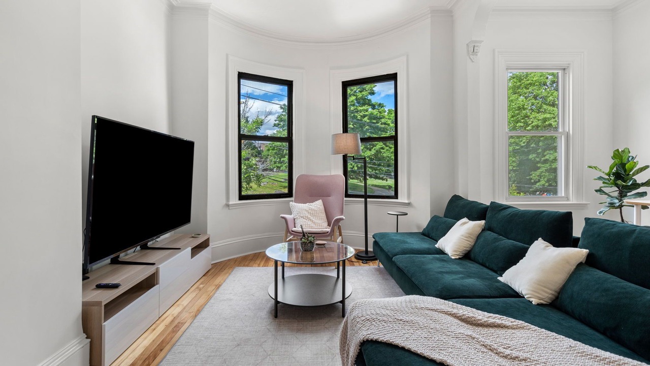 Photo of Livingroom in Highland Park