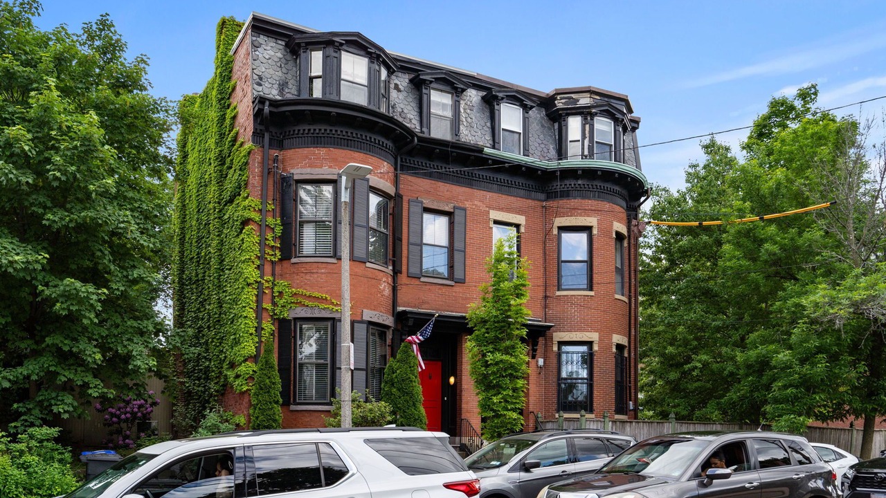 Photo of Outdoor in Highland Park