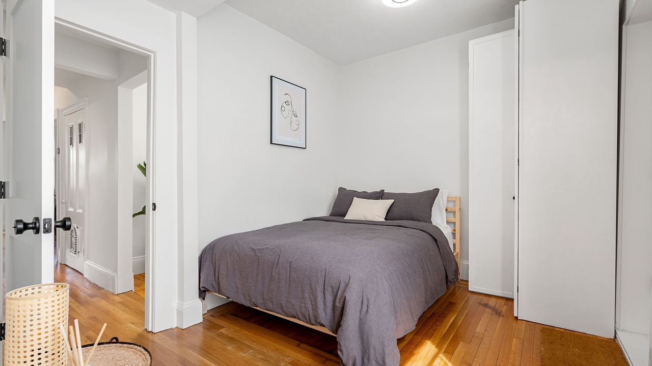 Photo of Bedroom in Highland Park