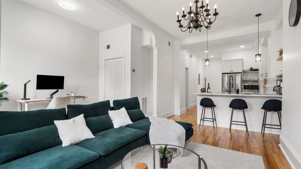 Photo of Livingroom in Highland Park