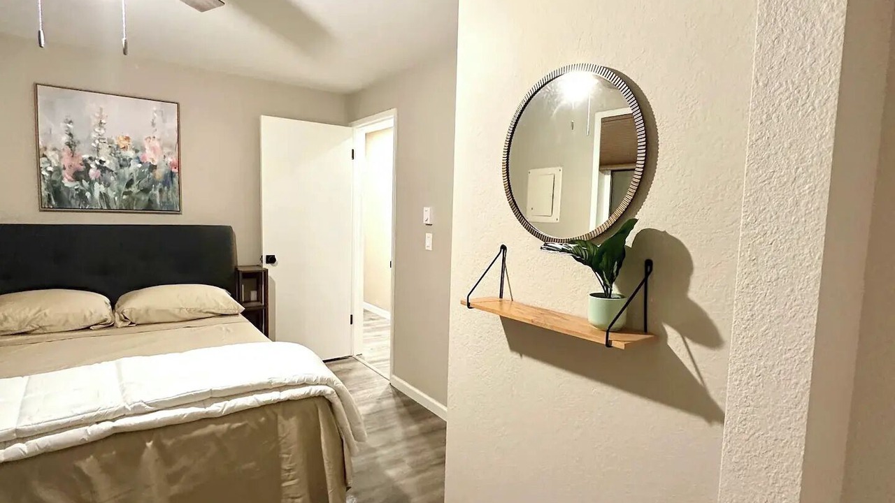 Photo of Bedroom in Everett