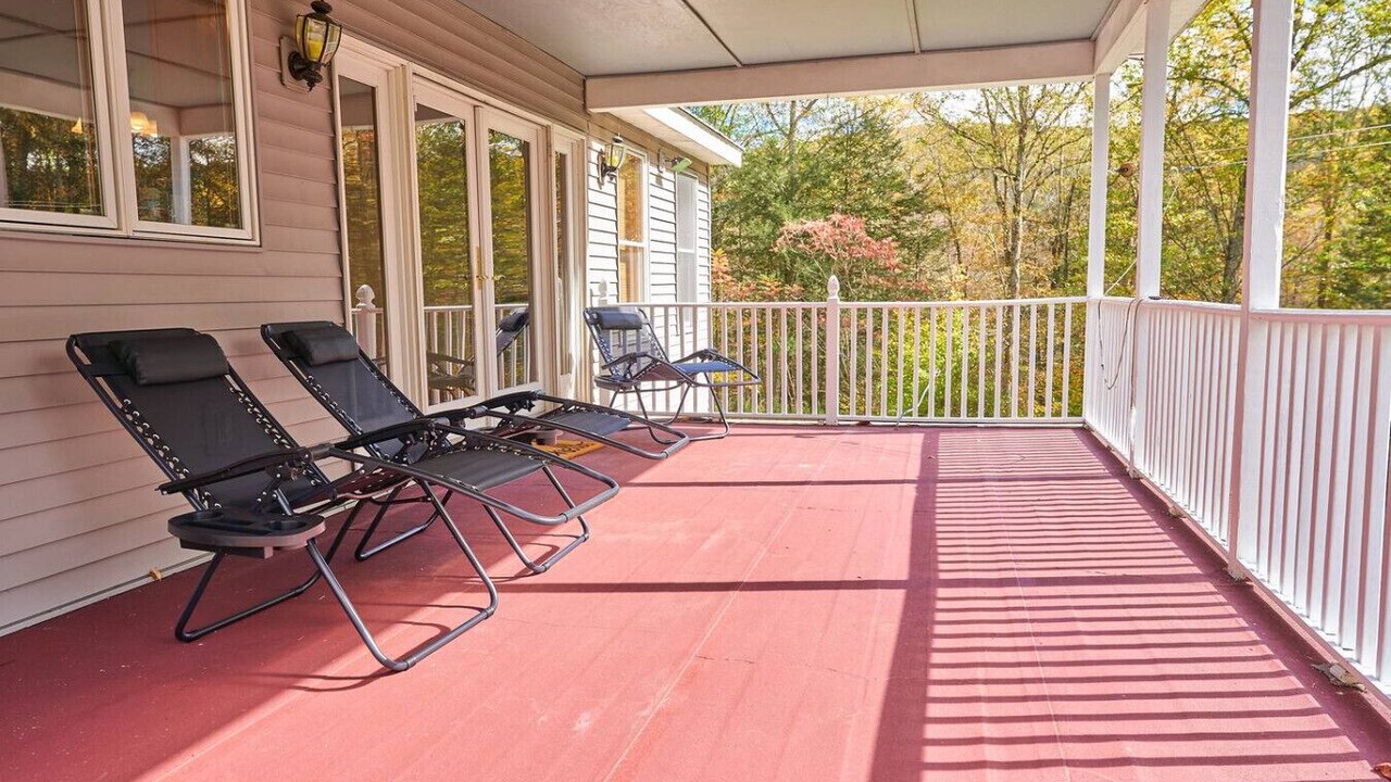 Photo of Patio Balcony in Cuddebackville