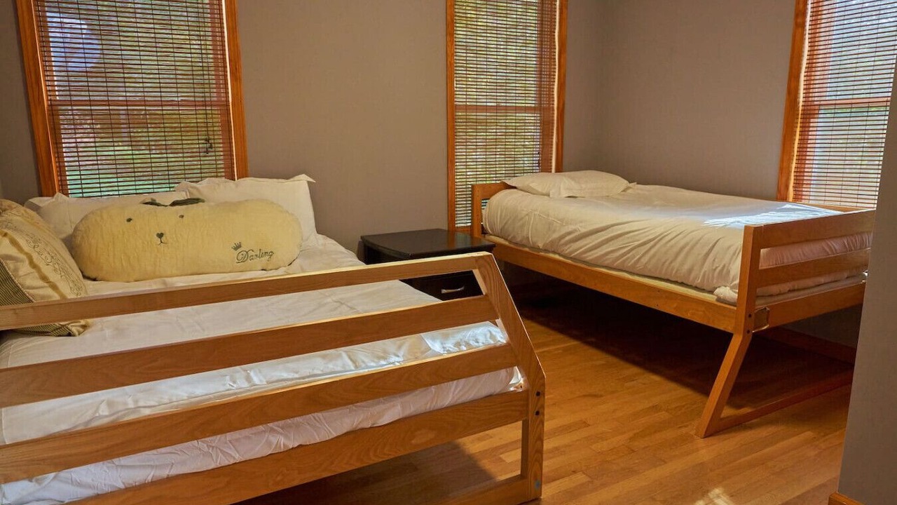 Photo of Bedroom in Cuddebackville